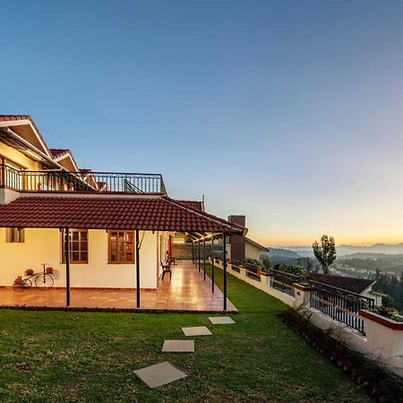 Stayvista At The West Wind 5Bhk Villa Ooty Comp Breakfast Exteriör bild