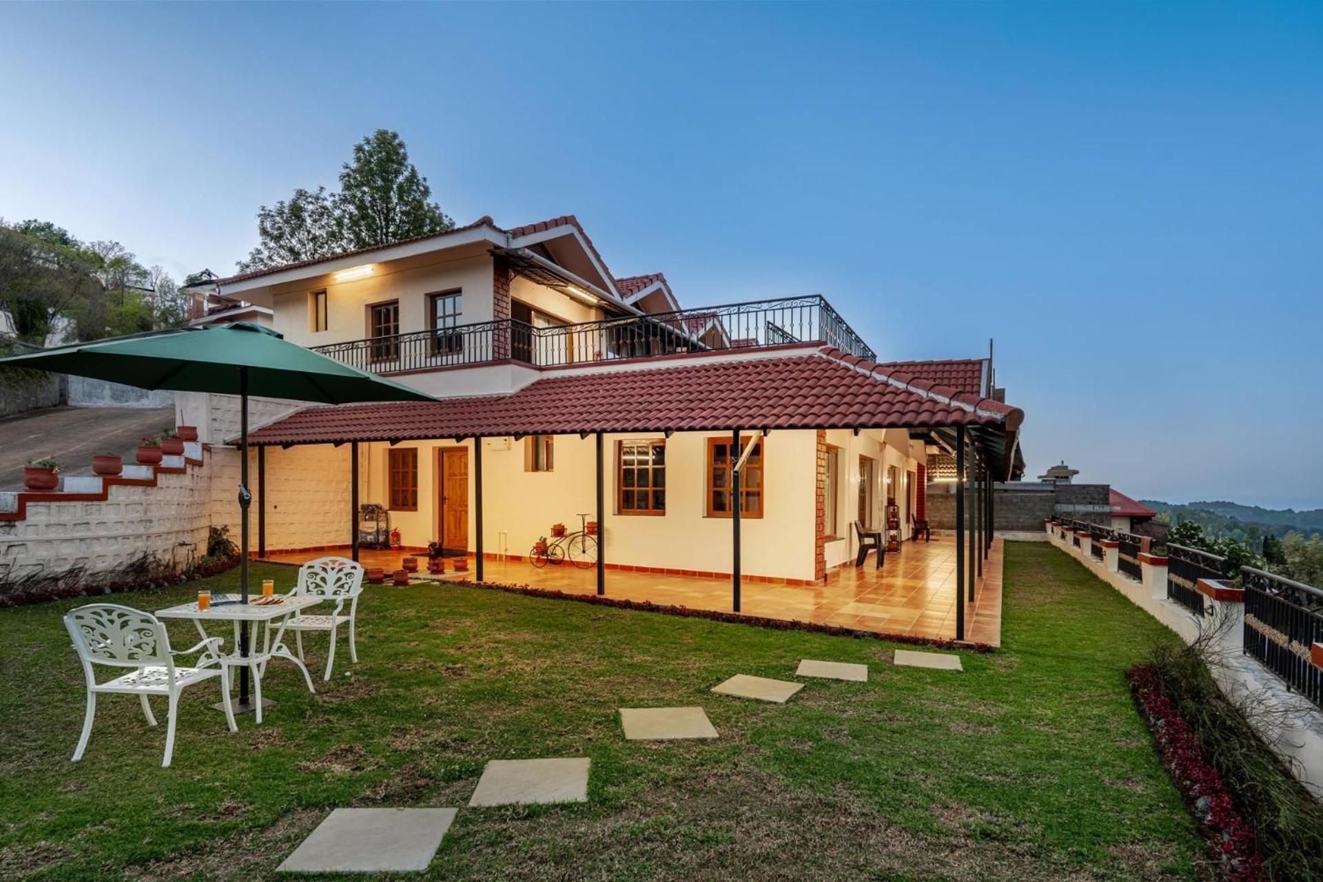 Stayvista At The West Wind 5Bhk Villa Ooty Comp Breakfast Exteriör bild