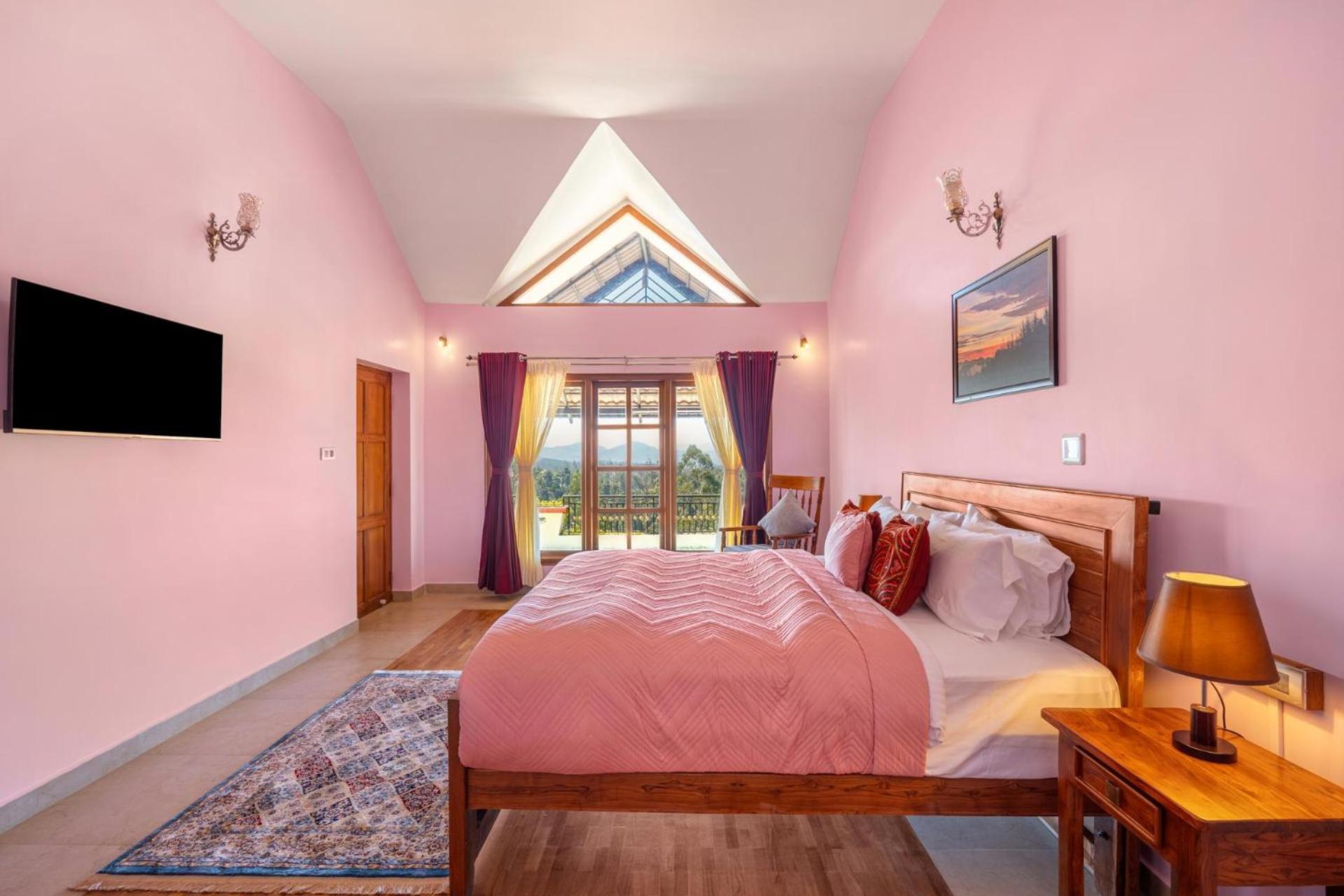 Stayvista At The West Wind 5Bhk Villa Ooty Comp Breakfast Exteriör bild